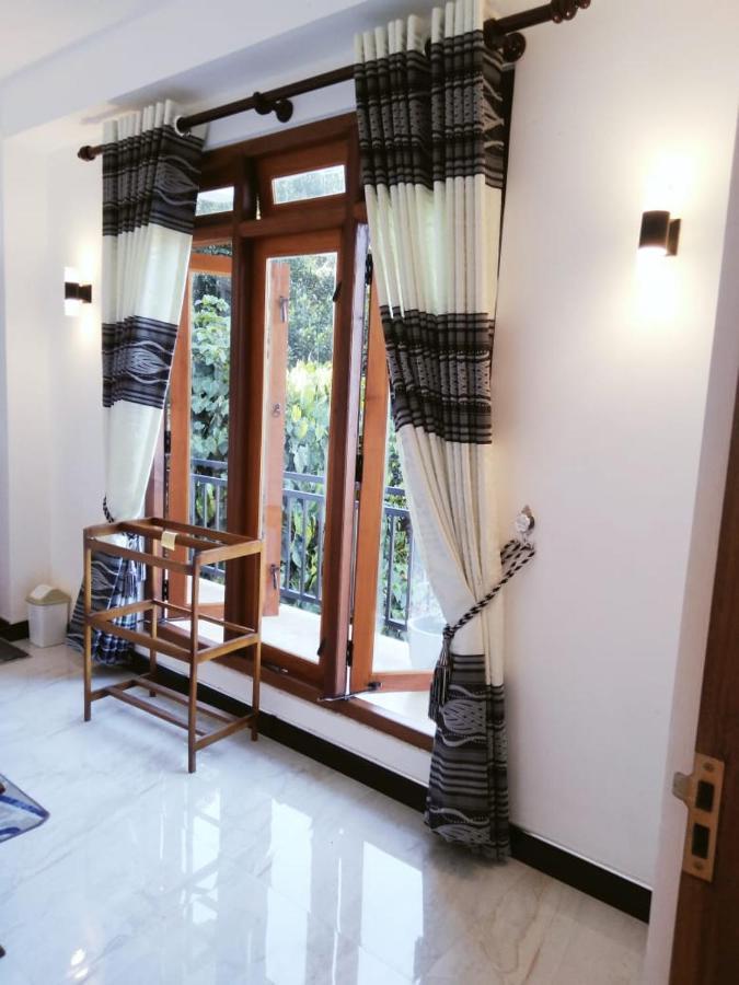 Kelum Homestay Канді Екстер'єр фото