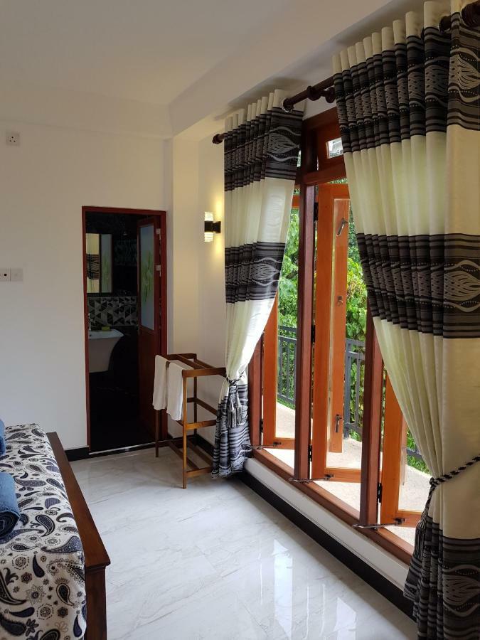 Kelum Homestay Канді Екстер'єр фото